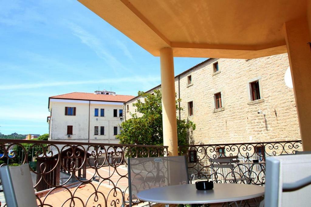 Dolce Vita Tempio Pausania Buitenkant foto