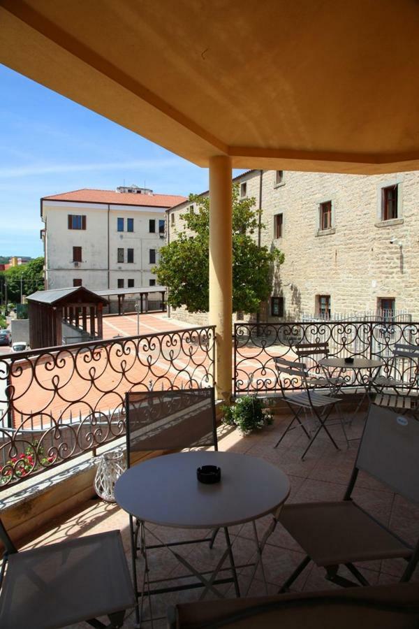 Dolce Vita Tempio Pausania Buitenkant foto